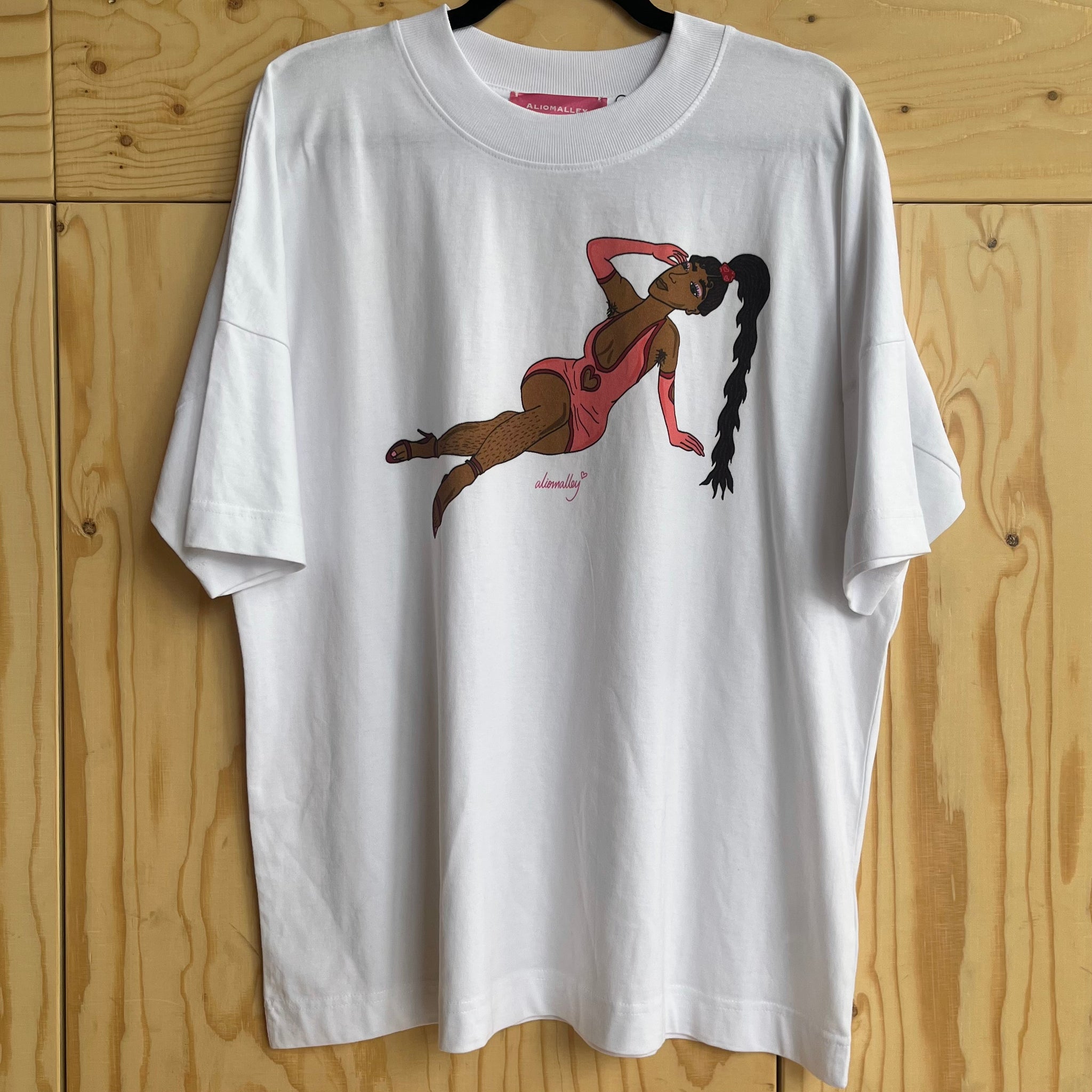 ALIOMALLEY - The Kylie T Shirt