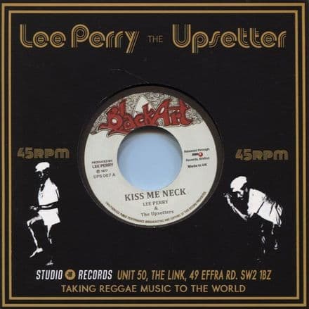 Lee Perry & The Upsetters - Kiss Me Neck